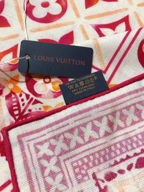 Louis Vuitton Scarf LVC00556 Louis Vuitton Scarf LVC00556